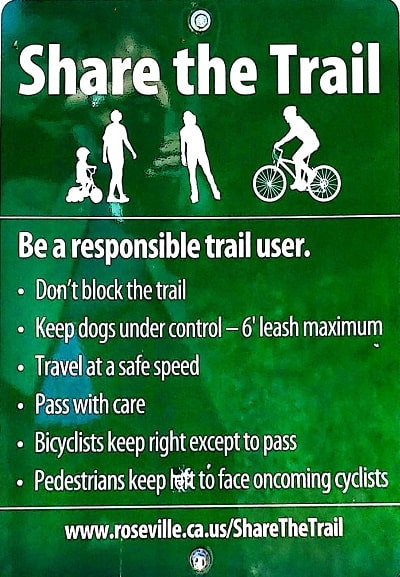 City of Roseville trail marking  -- Share the Trail sign!